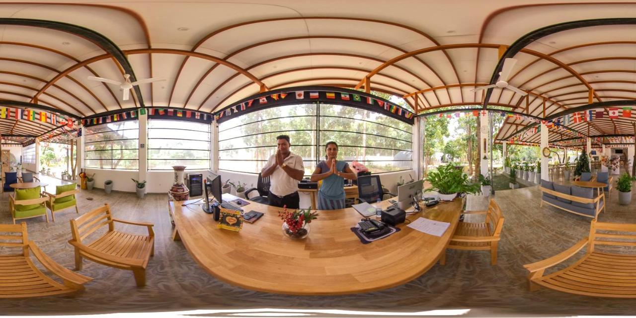 Nivadoo Resort Сигирия Екстериор снимка The International Office